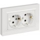 BRITE Розетка 2-местная с заземлением с защитными шторками плоская 16А в сборе РСшПл12-3-БрБ белый  BR-R28-16-K01-F-PRO  IEK
