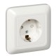 ПРИМА О/У Белый Розетка 1-ая с/з с защитными шторками 16А, с изолир. пластиной (в сборе)(опт.упак.)  RA16-003-1I-B  Schneider Electric
