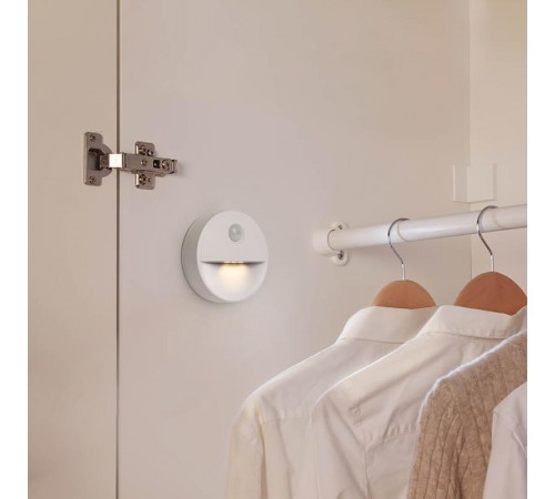 Светильник-подсветка с датчиком движения 2LED 0,5W (3хААА в комплект не входят) 3м , IP20, 72*72*25mm, круг, белый, FN1221  41882  FERON