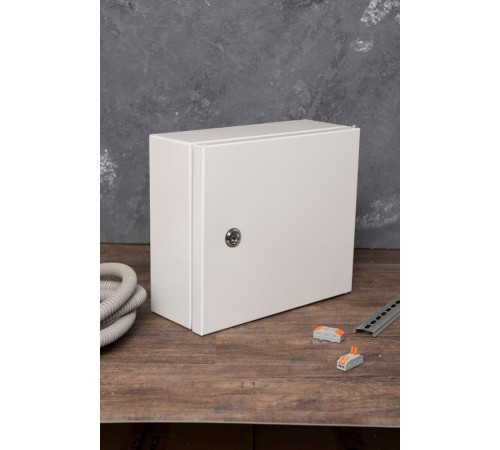 Щит распределительный навесной ЩРН-12 (ВхШхГ) 265х310х120мм IP54 EKF Basicmb24-12-basEKF