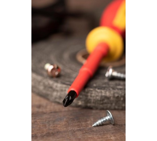 Отвертка Expert PZ2x100 мм 1000В EKF PROximapz-2-100-exp-inEKF