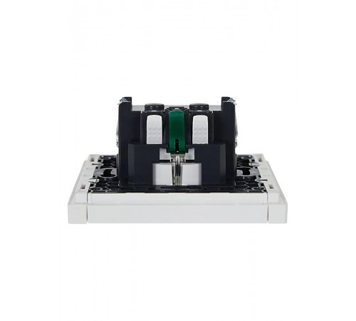 FORTE&PIANO Розетка с заземлением безвинтовое крепление 16А FP214 белый  FP-R11-16-1-K01  IEK