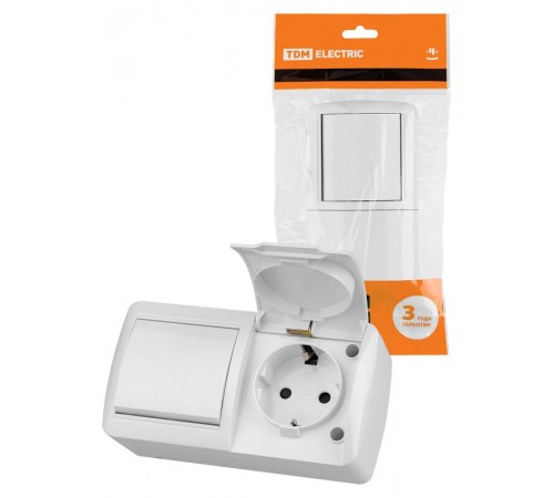 Блок выключатель 1-кл. 10А + розетка 2П+З 16А с защ. штор. с крышкой IP54 белый "Селигер"  SQ1818-0020  TDM