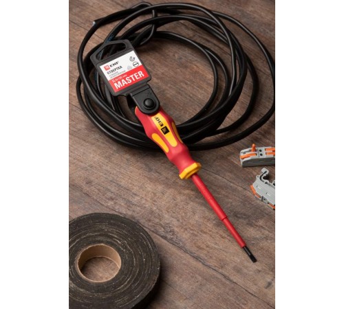 Отвертка Master SL4x100 мм 1000В EKF Basicsl-4-100-mas-inEKF