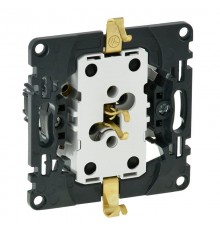 Valena Мех IN'MATIC Розетка 2-ная с/з, со шторками, безвинт. зажим  753031  Legrand