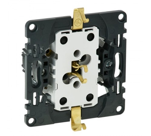 Valena Мех IN'MATIC Розетка 2-ная с/з, со шторками, безвинт. зажим  753031  Legrand