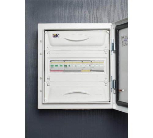 Ограничитель импульсного перенапряжения ОПС1-C 4Р In=20kA Un=400B Im=40kA  MOP20-4-C  IEK