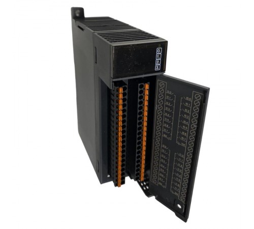 Дискретный модуль расширения 32выход PNP SM3DQ32T  SM3DQ32T  SE