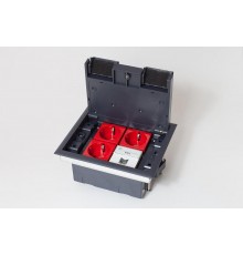 Люк на 4 поста(45*45)металл/пластик с пластиковой коробкой IP40  300005  SPL