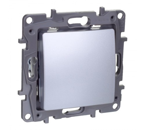 Etika Алюминий Переключатель перекрёстный 1-клавишный10АХ винтовые зажимы   672449  Legrand