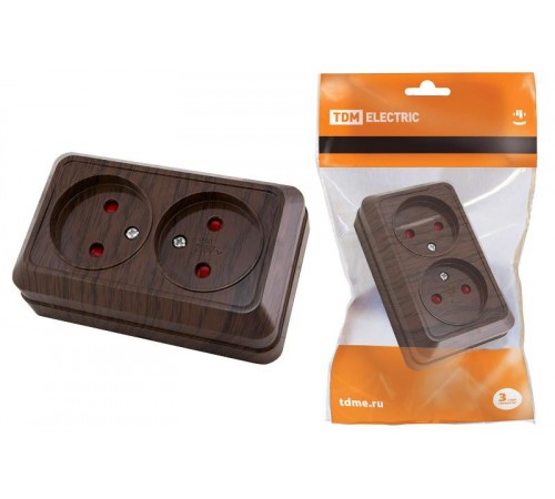 Розетка двойная 2П открытой установки с з/ш IP20 10А, бук "Ладога"   SQ1801-0039  TDM