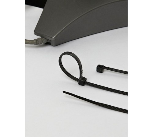 Хомут 2.5х150мм нейлон черные (100шт)   UHH32-D025-150-100  IEK