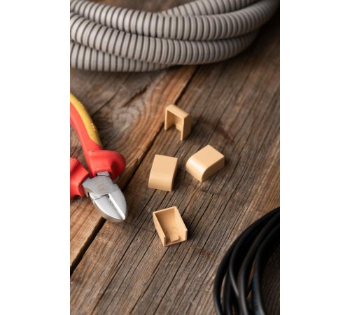 Заглушка (15х10) (4 шт) Plast EKF PROxima   под светлое дерево    ecl-15-10x4   EKF 