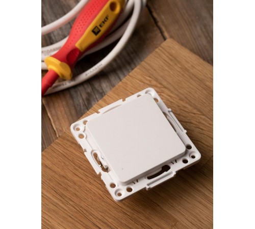 Стокгольм Механизм Выключателя 1-кл. проходного 10А белый PROxima  EYV10-025-10  EKF