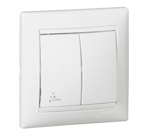 Valena Белый Переключатель 2-клавишный IP44  770098  Legrand