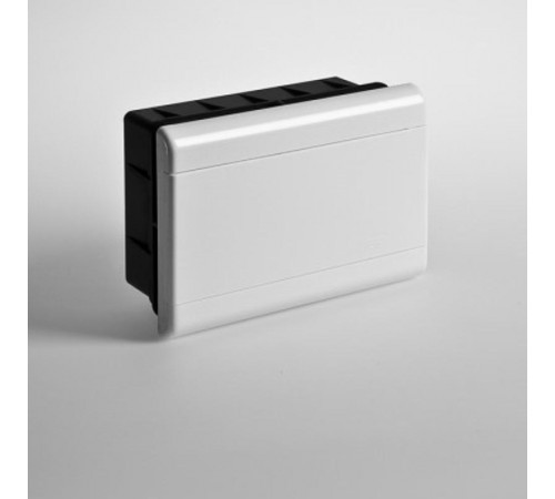 Щиток тусо с/п на 9 мод. с двер. 222х160х90мм (непрозрачная дверца)  68129Б  Рувинил