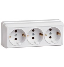 ОКТАВА белый Розетка 3-местная О/У с/з 16А РС23-3-ОБ  ERO31-K01-16-DC  GENERICA