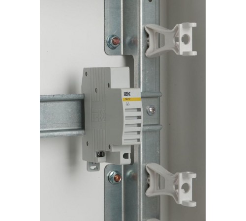 Звонок ЗД-47 на DIN-рейку   MZD10-230  IEK