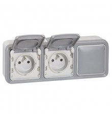 Plexo Серый Коробка 3-ая для наружного монтажа горизонтальная IP55  069680  Legrand