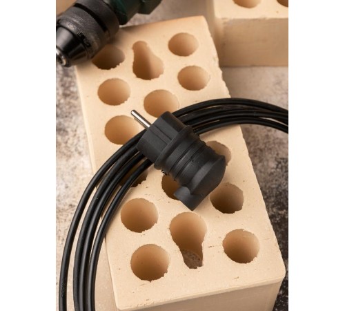 Вилка угловая каучуковая 230В 2P+PE 16A IP44 EKF PRO   RPS-017-16-230-44-r   EKF