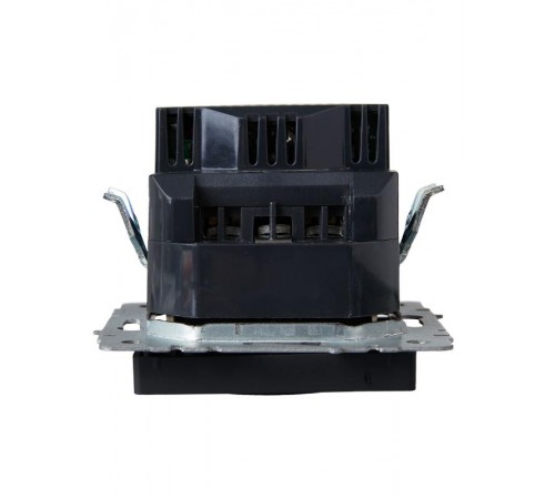 BRITE Розетка с заземлением со шторками 16А с USB A+A 2,1А РЮш10-1-БрЧ черный  BR-R14-16-U21-D21-K02  IEK