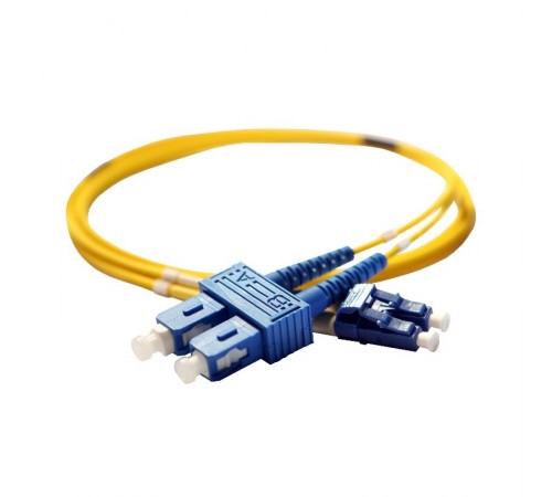 Оптоволоконный шнур OS 1 - одномодовый - SC/LC - длина 3 м  032605  Legrand