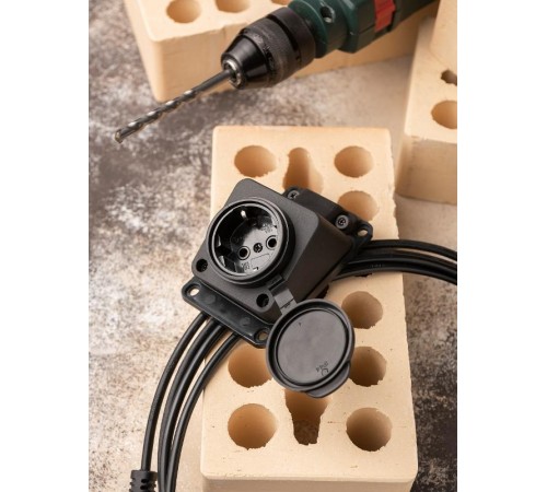 Розетка настенная с защитной крышкой каучуковая наклонная 230В 2P+PE 16A IP44 EKF PROximaRPS-019-16-230-44EKF