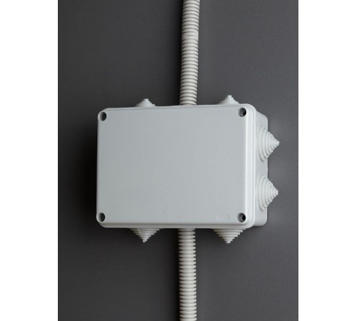 Коробка распределительная КМ41241 для о/п 150х110х70 мм IP44 (RAL7035, 10 гермовводов)  UKO10-150-110-070-K41-44  IEK