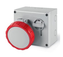 Розетка наружной уст. с мех-ой блокировкой и верхним расположением разъема IP67 32А 3P+E+N 400В  DIS5053287  DKC