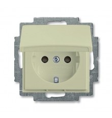 Розетка SCHUKO 16А 250В с защитными шторками, с крышкой, серия basic55, цвет слоновая кость  2CKA002111A0652  ABB
