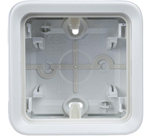 Plexo Белый Коробка 1-ая для наружного монтажа IP55  069689  Legrand