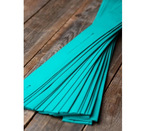 Термоусаживаемая трубка ТУТ нг 40/20 зеленая  tut-40-j-1m  EKF