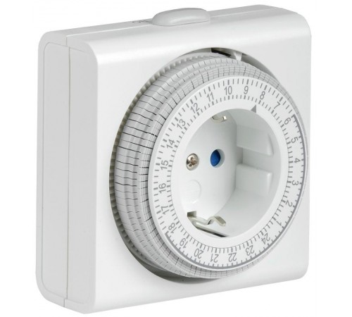 РТМ-3 Розетка-таймер механ. 15мин 24ч 96on/off 16А IP20  ERT-21-1-16-S-15-0-20-K01  IEK
