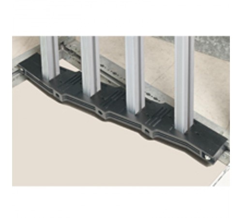 Cуппорты 630 - 1600 A для С-образных шин - для кабельных секций ХL3 глубиной 725 мм  037367  Legrand