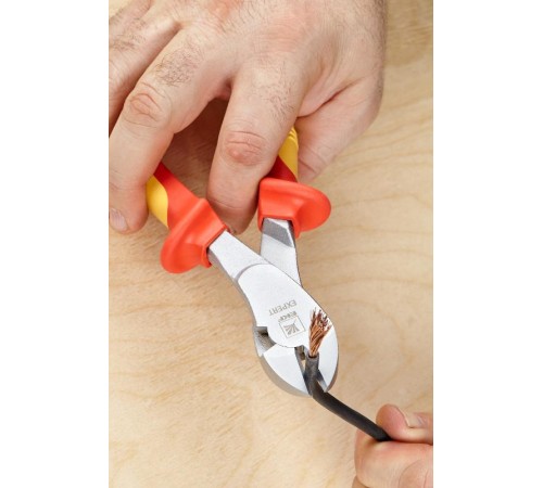 Силовые бокорезы Expert 180 мм 1000В EKF PROximasbo-180-exp-inEKF