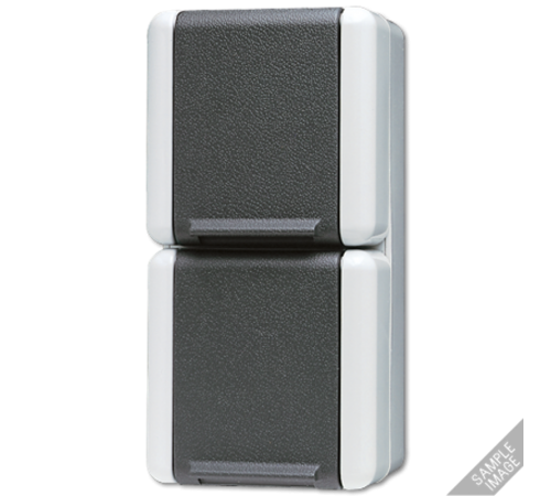 Двойная горизонтальная SCHUKO-розетка 16A 250V~ для накладного монтажа IP44 8220W Jung