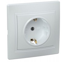КВАРТА Белый Розетка 1-местная с заземлением со шторками керамическая 16А РСш10-3-КБ ERK14-K01-16-K  GENERICA