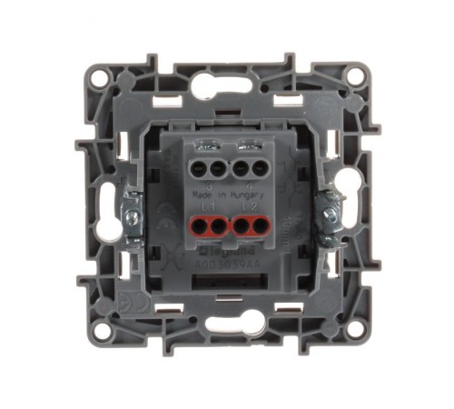 Etika Белый Переключатель промежуточный 1-клавишный, винтовые клеммы, 10AX, 250 В  672209  Legrand