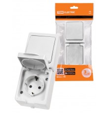 Блок (вертикальный) выключатель 1-кл. + розетка 2П+З с з/ш БКВР IP54 белый "Вуокса"  SQ1803-1011  TDM