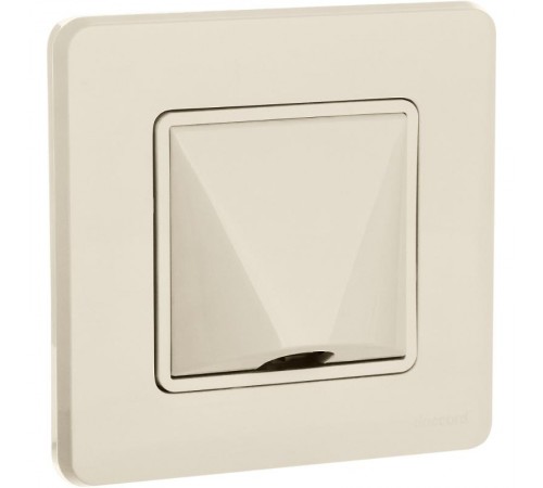 Inspiria Слоновая кость Вывод кабеля с зажимом для крепления  673891  Legrand