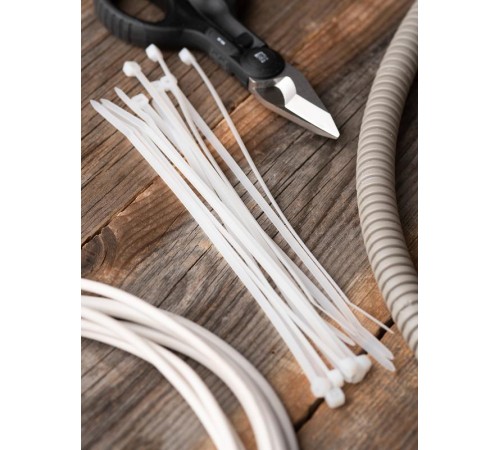 Хомут нейлоновый 3,6х180 (уп./100шт) EKF Simple  plc-c-3.6x180  EKF