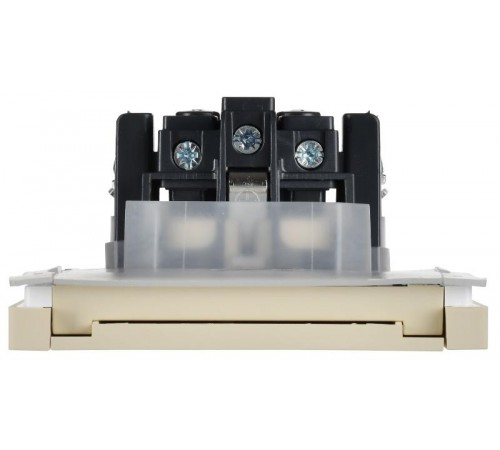 FORTE&PIANO Розетка с заземлением, со шторками, с крышкой в/к 16А IP44 FP421 ваниль  FP-R16-16-44-K10  IEK