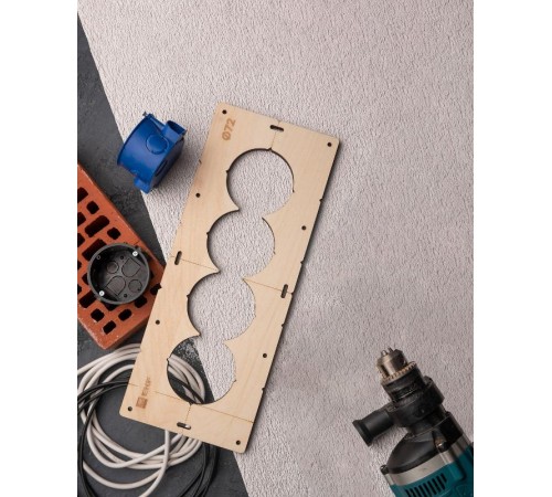 Шаблон для подрозетников c 4 отв. диам. 72 мм EKF Expert  sh-d72-4  EKF