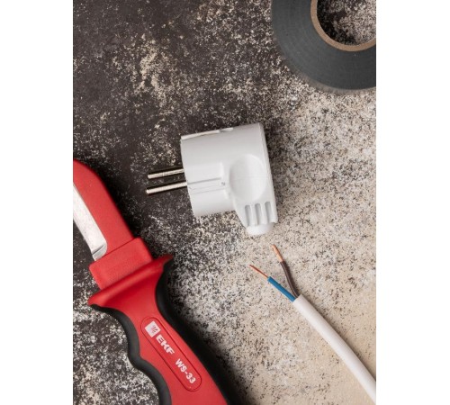 Вилка угловая усиленная с заземлением белая 16А 250В Proxima  AVY16-10-r  EKF