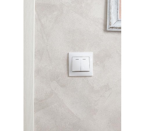 КВАРТА Белый Выключатель 2-клавишный с индикацией 10А ВС10-2-1-КБ  EVK21-K01-10-DM  GENERICA