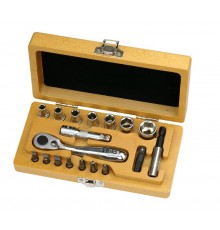 Набор головок и бит с трещоткой и держателем бит в деревянном кейсе, 18 шт  05771866  Felo