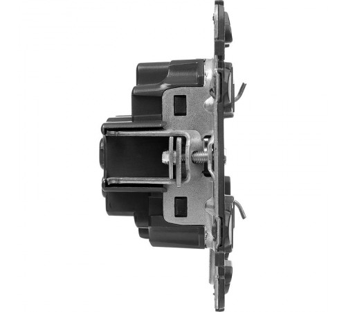 Valena Мех IN'MATIC Розетка с/з, винт.зажим  753025  Legrand