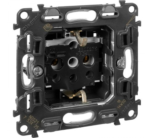 Valena Мех IN'MATIC Розетка с/з, винт.зажим  753025  Legrand