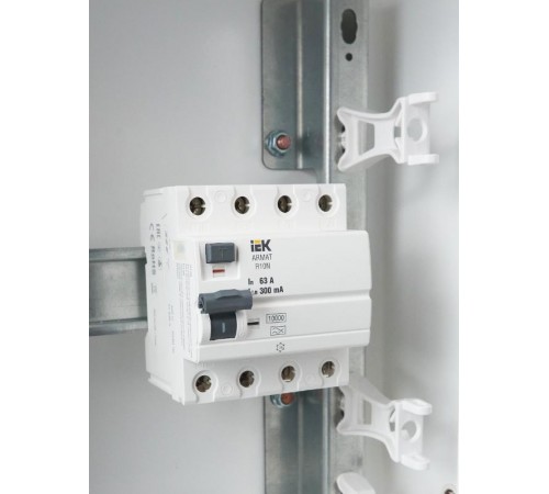 Выключатель дифференциальный (УЗО) R10N 4P 63А 300мА тип A ARMAT  AR-R10N-4-063A300  IEK