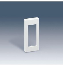 Simon 82 Накладка на розетку б/з, узкий модуль, S82C, шампань  82040-65  Simon